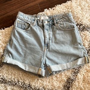 MNG - Mango mom jean short